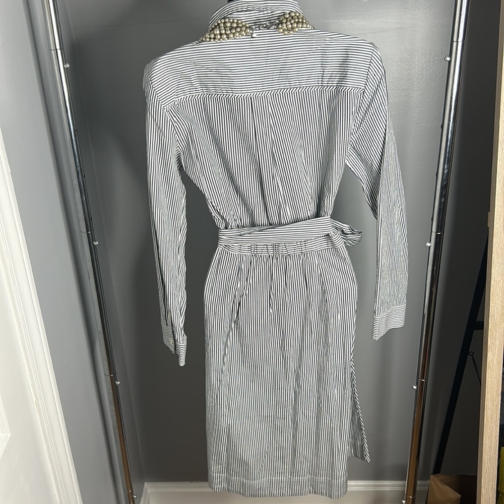 🆕 J. Crew Charcoal & White Button Down Long Sleeve Dress - Picture 6 of 7